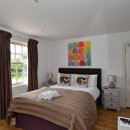 The Rocks B&B Crumlin  Exterior photo